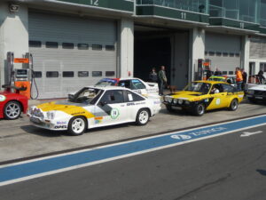 Opel Manta B 400 Boxengasse 1