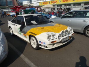 Opel Manta B 400 vorne rechts